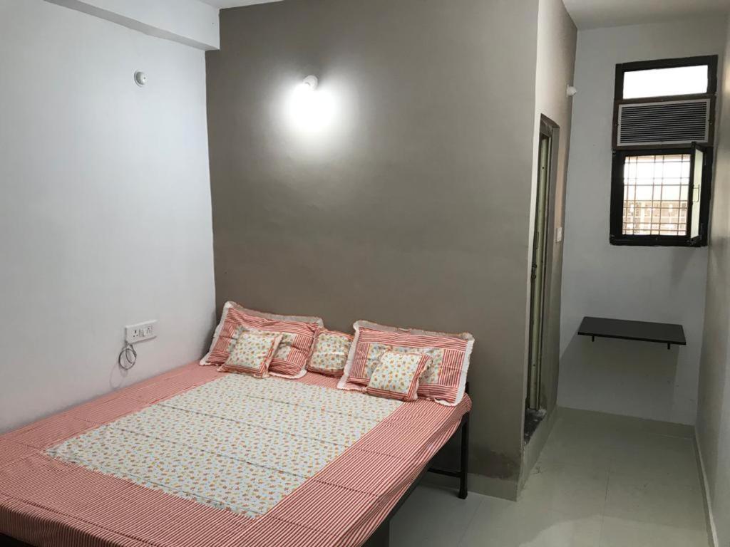 Prestige Guest House & Hostel Bilāspur Екстериор снимка