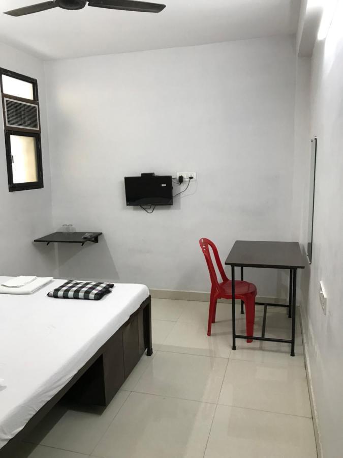 Prestige Guest House & Hostel Bilāspur Екстериор снимка