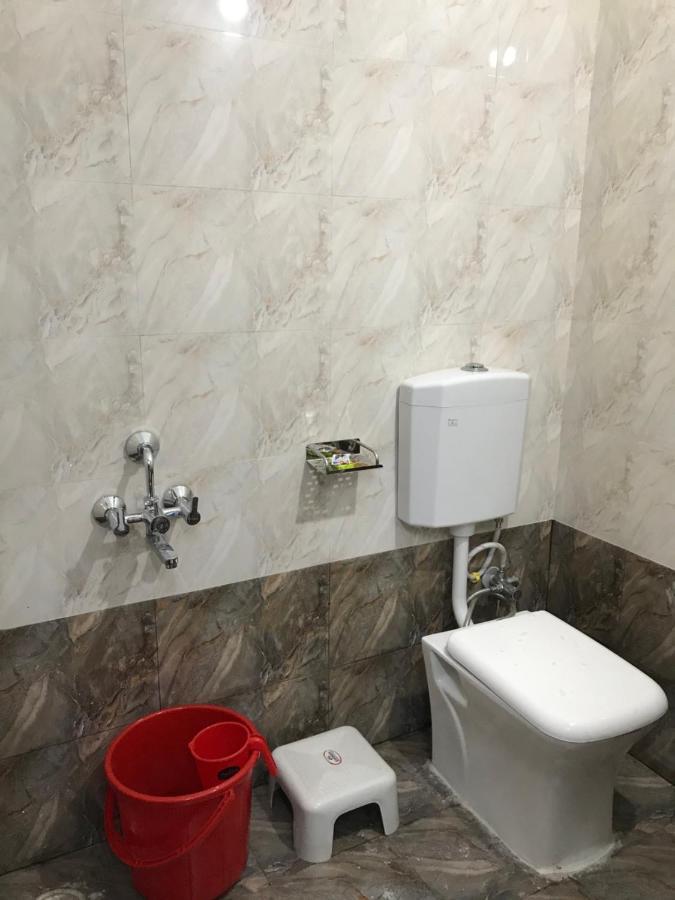 Prestige Guest House & Hostel Bilāspur Екстериор снимка