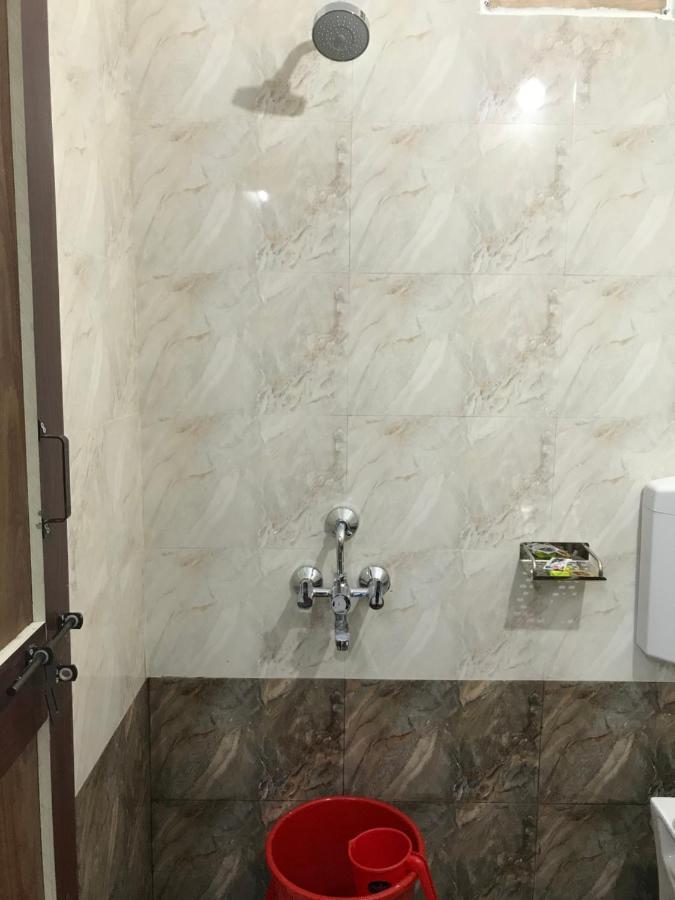 Prestige Guest House & Hostel Bilāspur Екстериор снимка